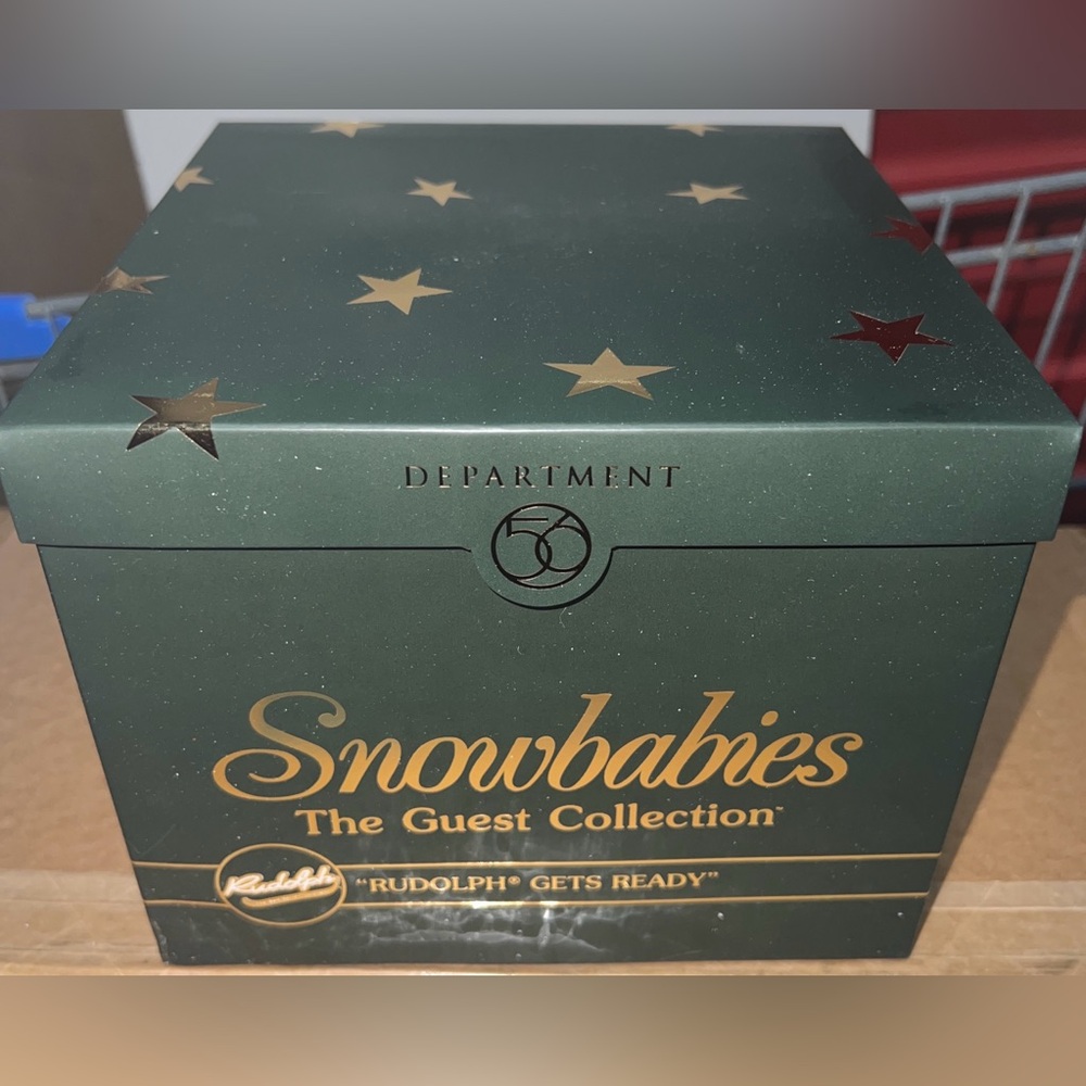 RARE 2000 The Guest Collection Department 56 Snowbabies “Rudolph Gets Ready”